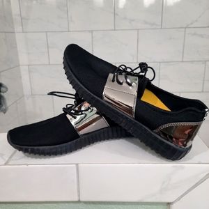 Womens shoes